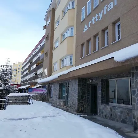 Surynieve Edificio Arttyfal