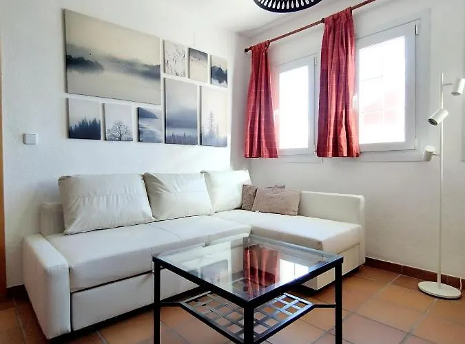 公寓 Arttyfal Con Parking Y Wifi By Surynieve