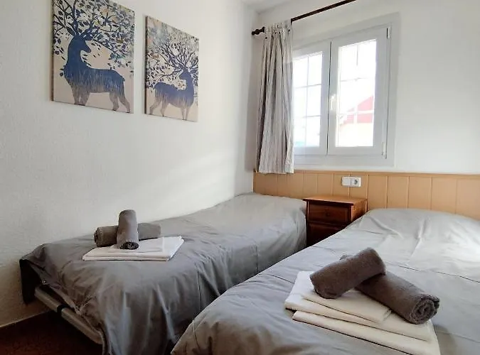 Lägenhet Arttyfal Con Parking Y Wifi By Surynieve *