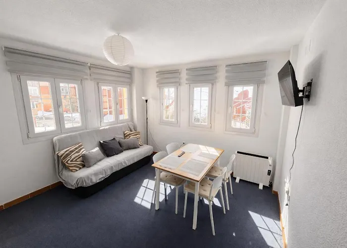 Arttyfal Con Parking Y Wifi By Surynieve 公寓 *